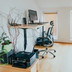 Výškově nastavitelné stoly